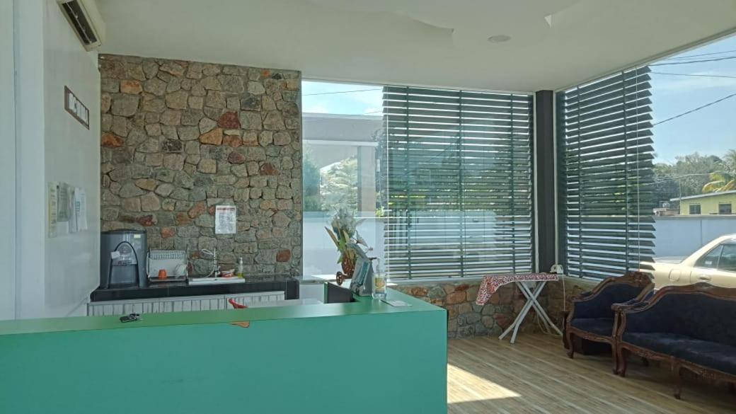 Dlayaran Villa Guest House クアラ・ロンピン エクステリア 写真